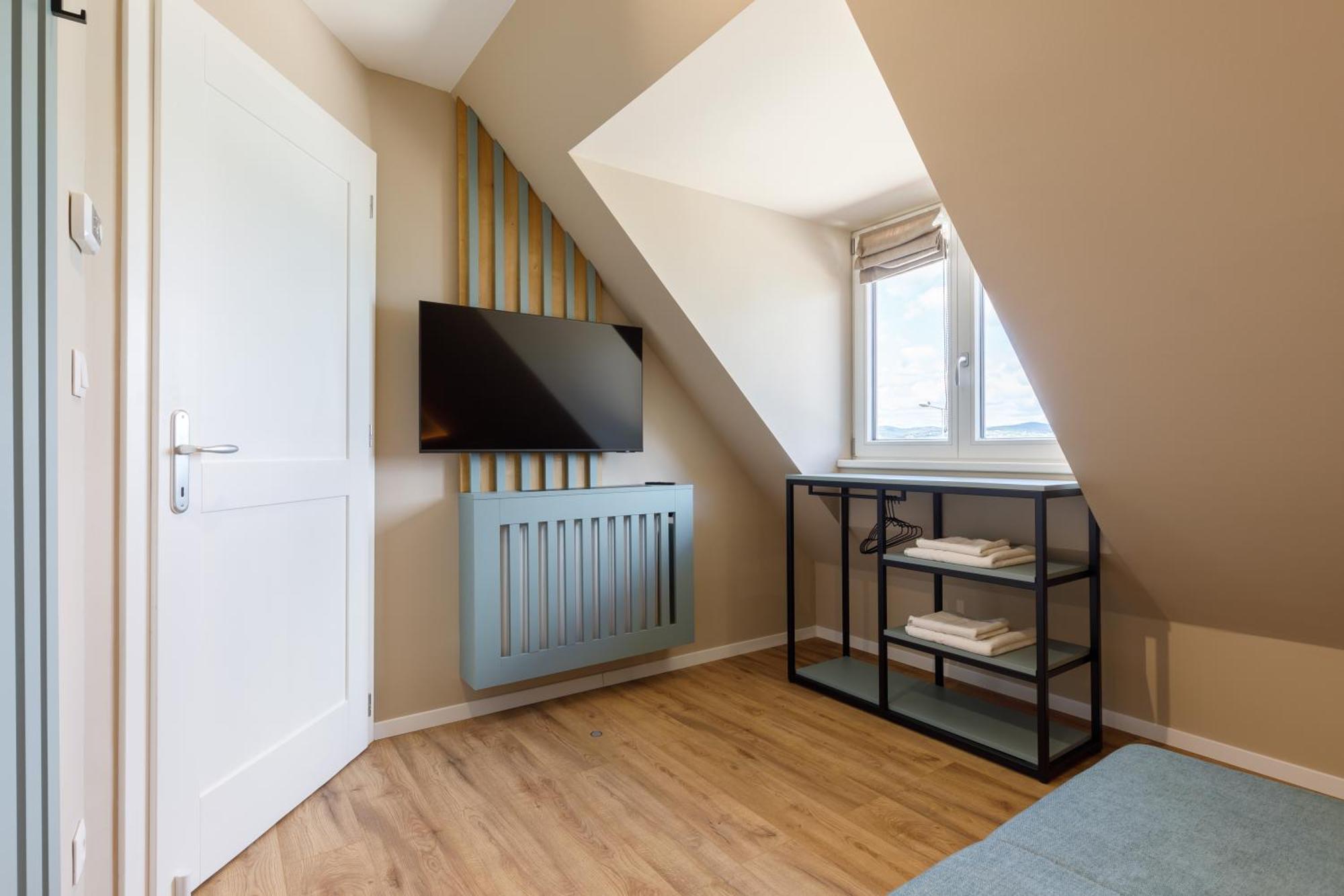 Lepke Apartmanhaz Es Etterem Tihany Luaran gambar